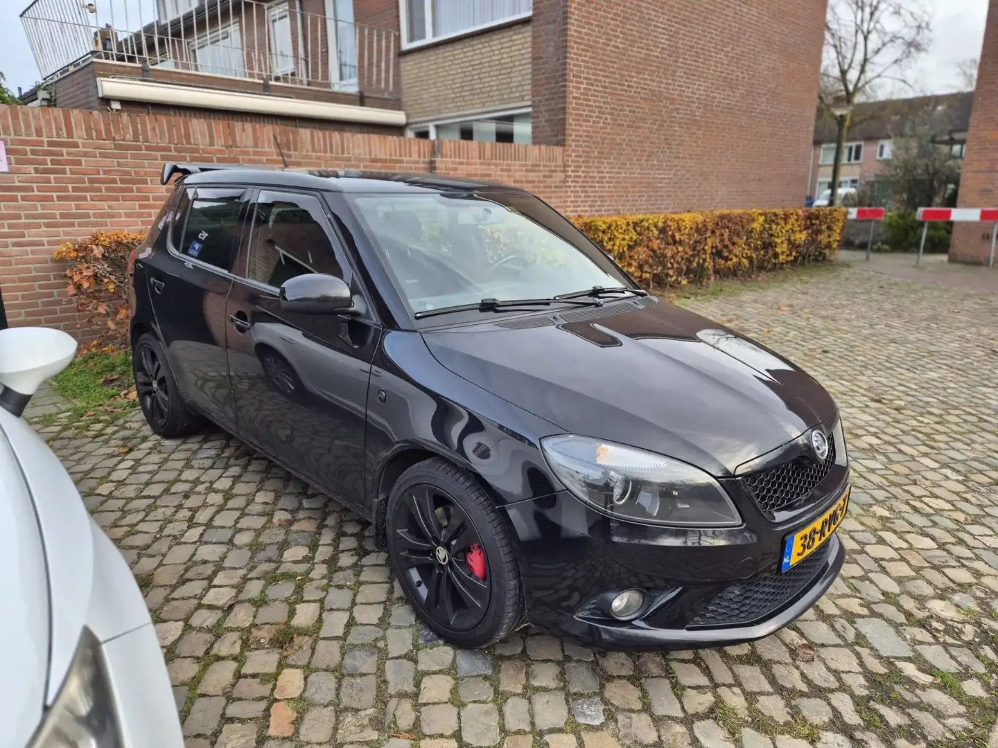 Skoda Fabia Fabia 1.4 TSI VRS Zwart - 1