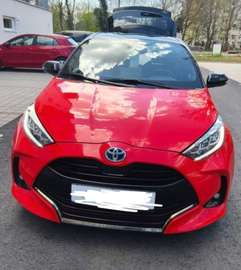 Yaris 1,5 VVT-i Hybrid Premiere Edition Premiere Edition