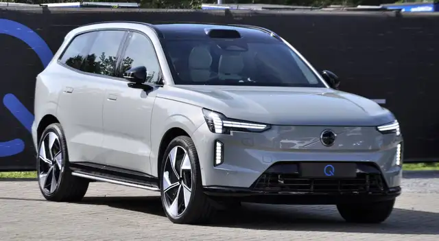 Volvo EX90