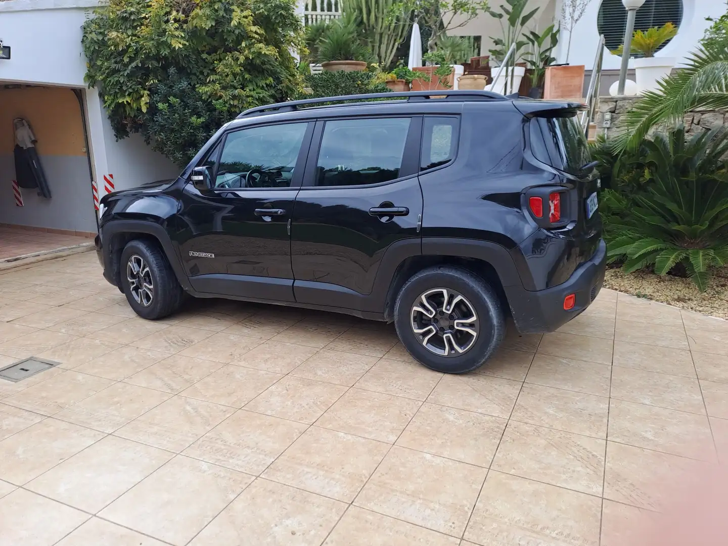 Jeep Renegade Renegade 1.0 Limited 4x2 Limited Negro - 2