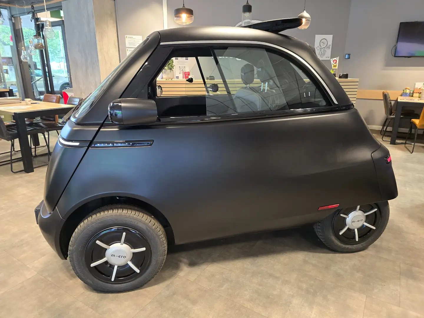 Micro Microlino Microlino Competizione 10.5 kWh L7 177 Km. 90 Km/u Schwarz - 2