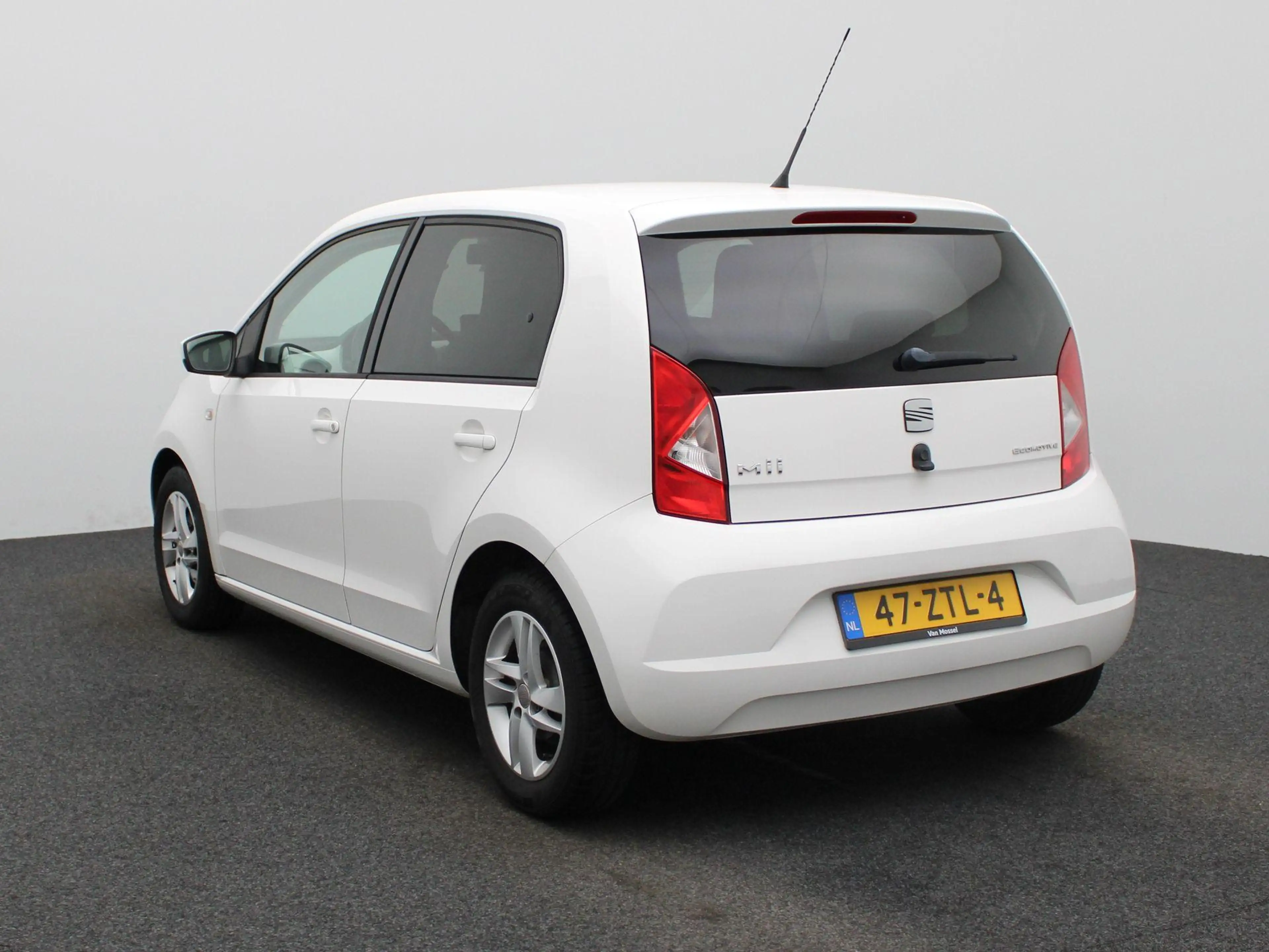 SEAT Mii 1.0 Chill Out | Airconditioning | Bluetooth | Navi — photo 2