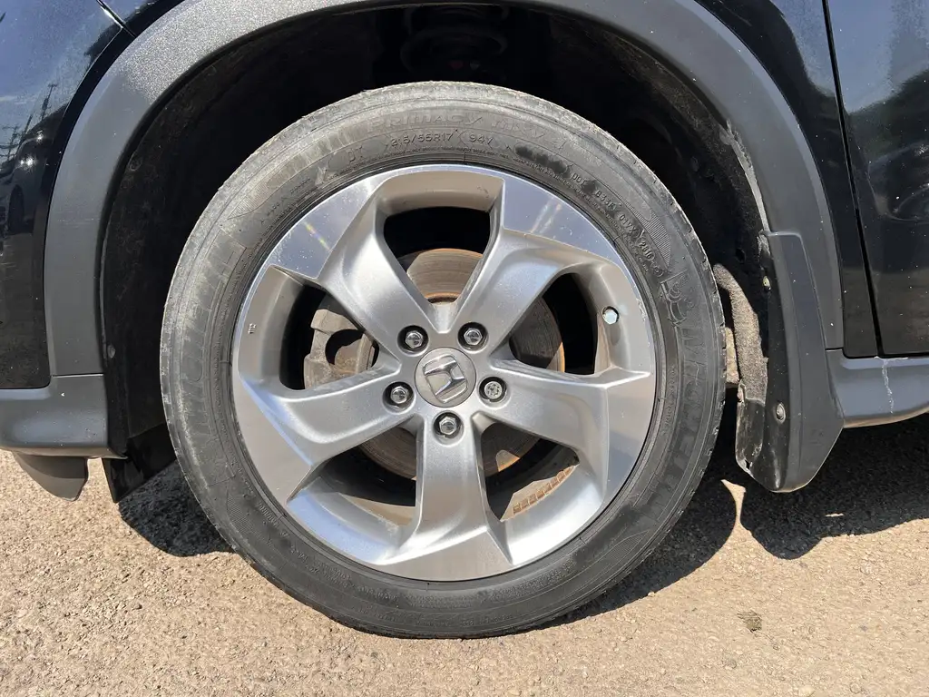 2016 Honda HR-V LX | Heated Seats | Rear Cam | Auto Climate Contro — photo 4