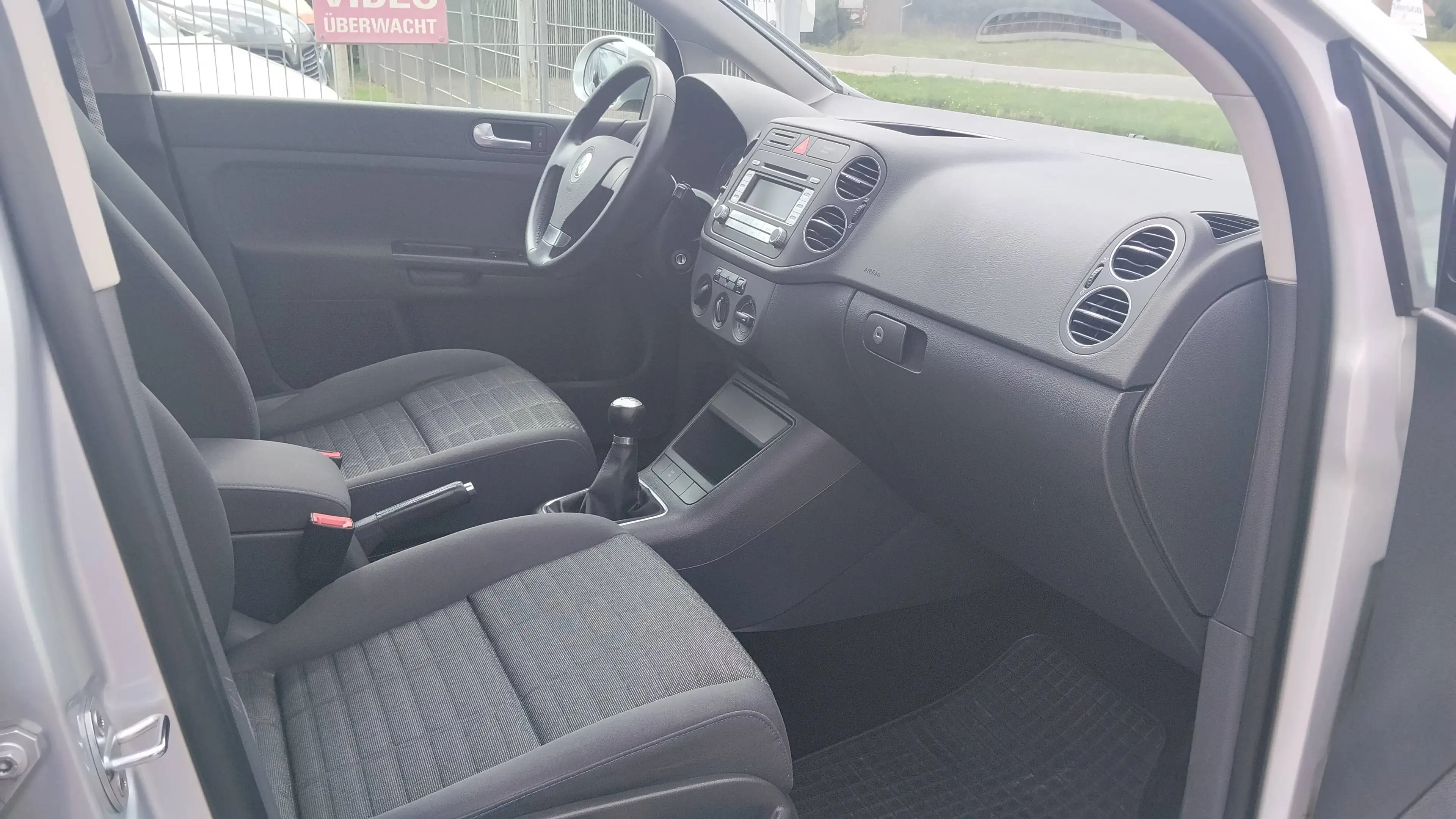 Volkswagen Golf Plus Golf V Plus 1.6 Tour Klima,Scheckheft,TÜV28,1.Hand,sehr gepflegt — photo 11