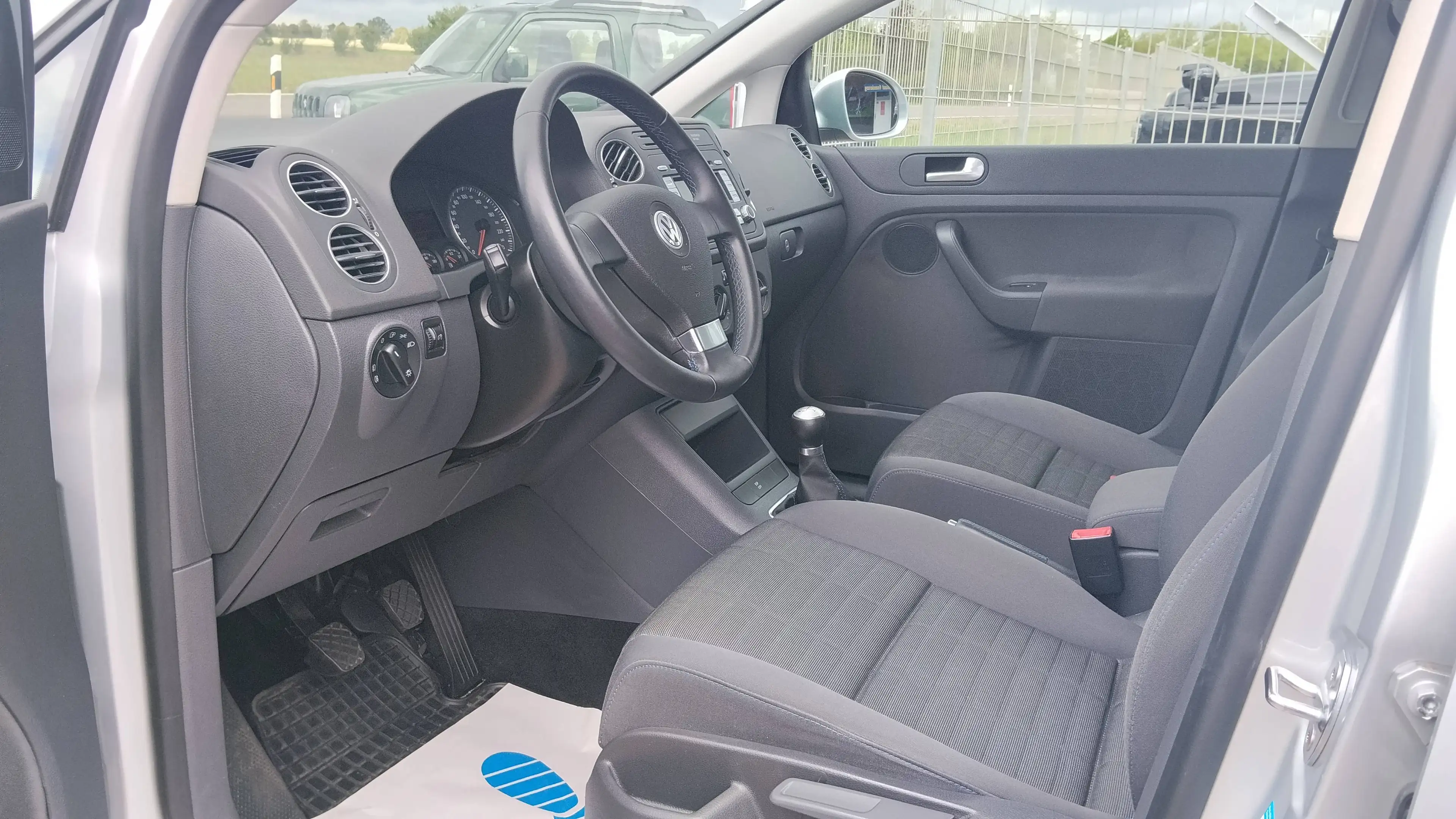 Volkswagen Golf Plus Golf V Plus 1.6 Tour Klima,Scheckheft,TÜV28,1.Hand,sehr gepflegt — photo 9
