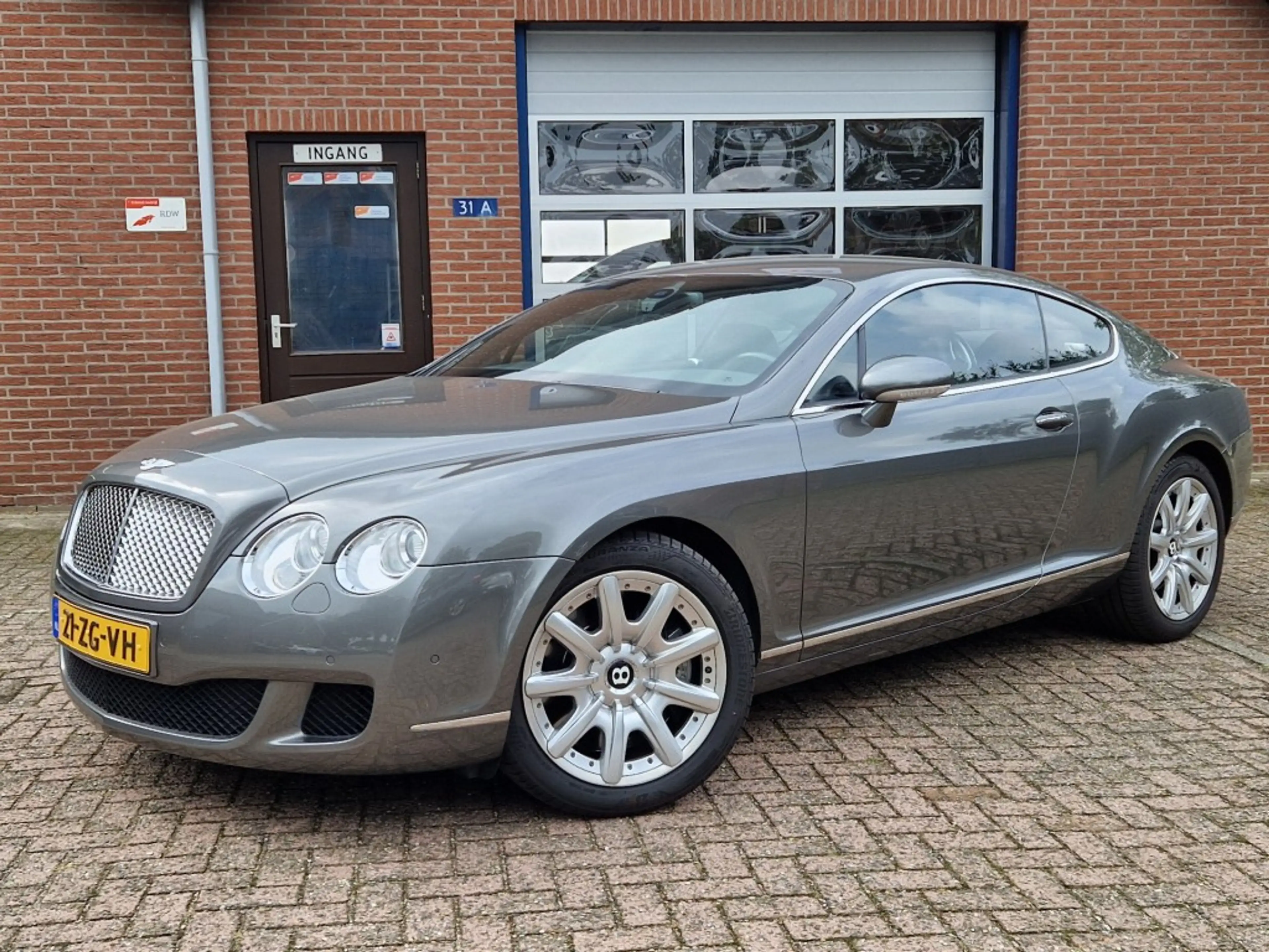 Bentley Continental GT 6.0 W12 560 Pk Aut. Originele NL-auto Dealer on