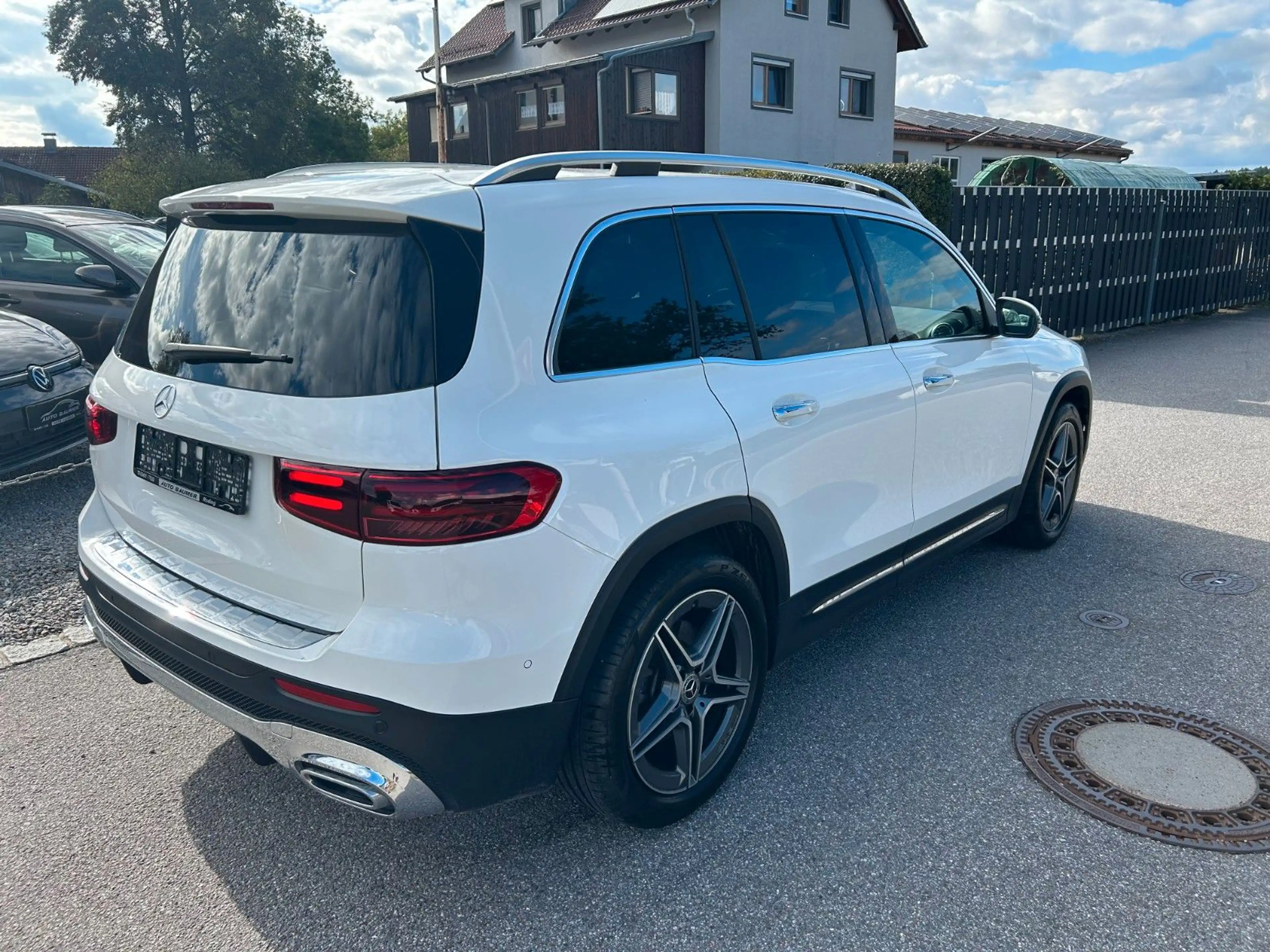 Mercedes-Benz GLB 250 4Matic AMG-Line Styling Paket*AHK* — photo 4