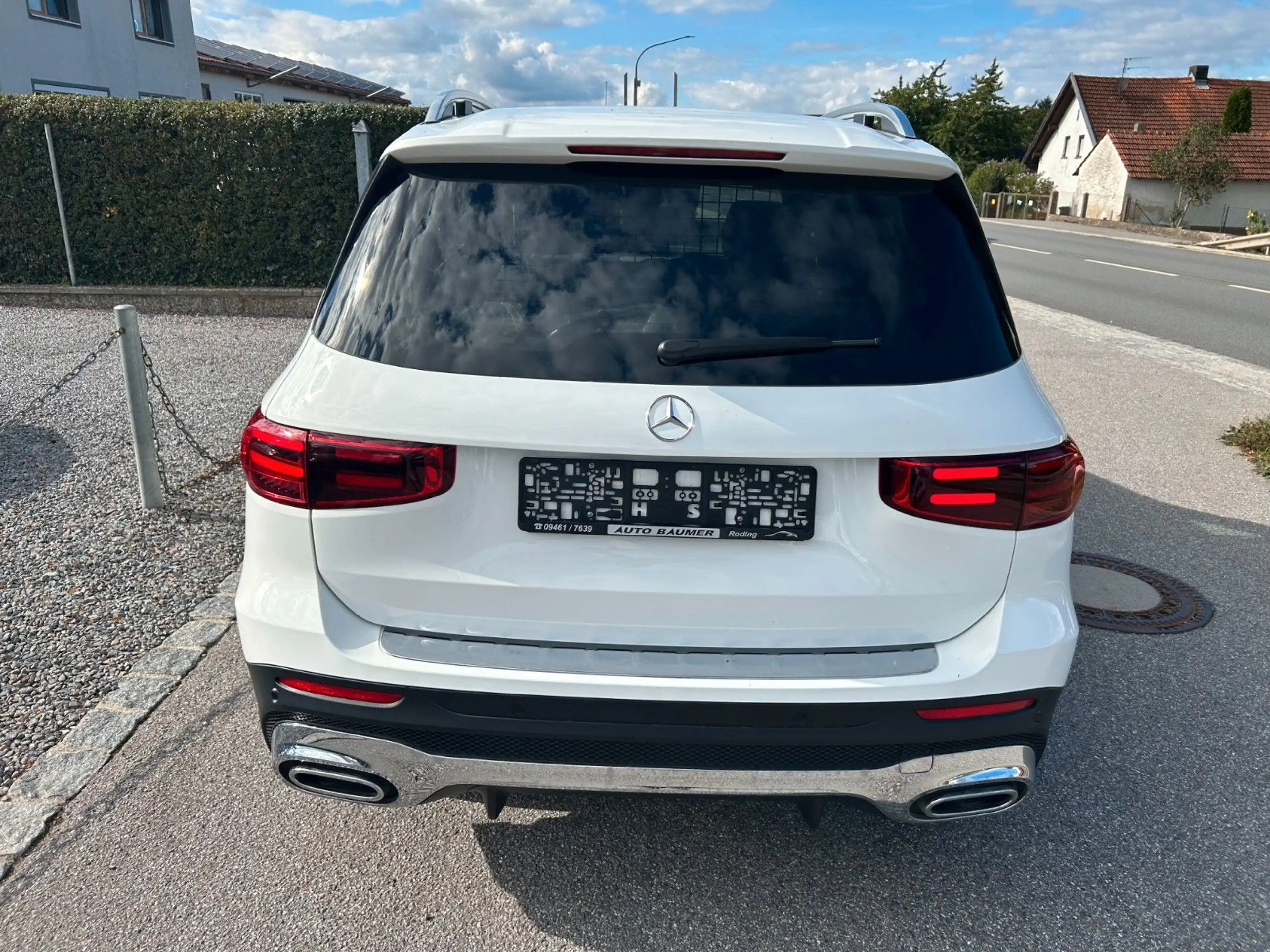 Mercedes-Benz GLB 250 4Matic AMG-Line Styling Paket*AHK* — photo 5