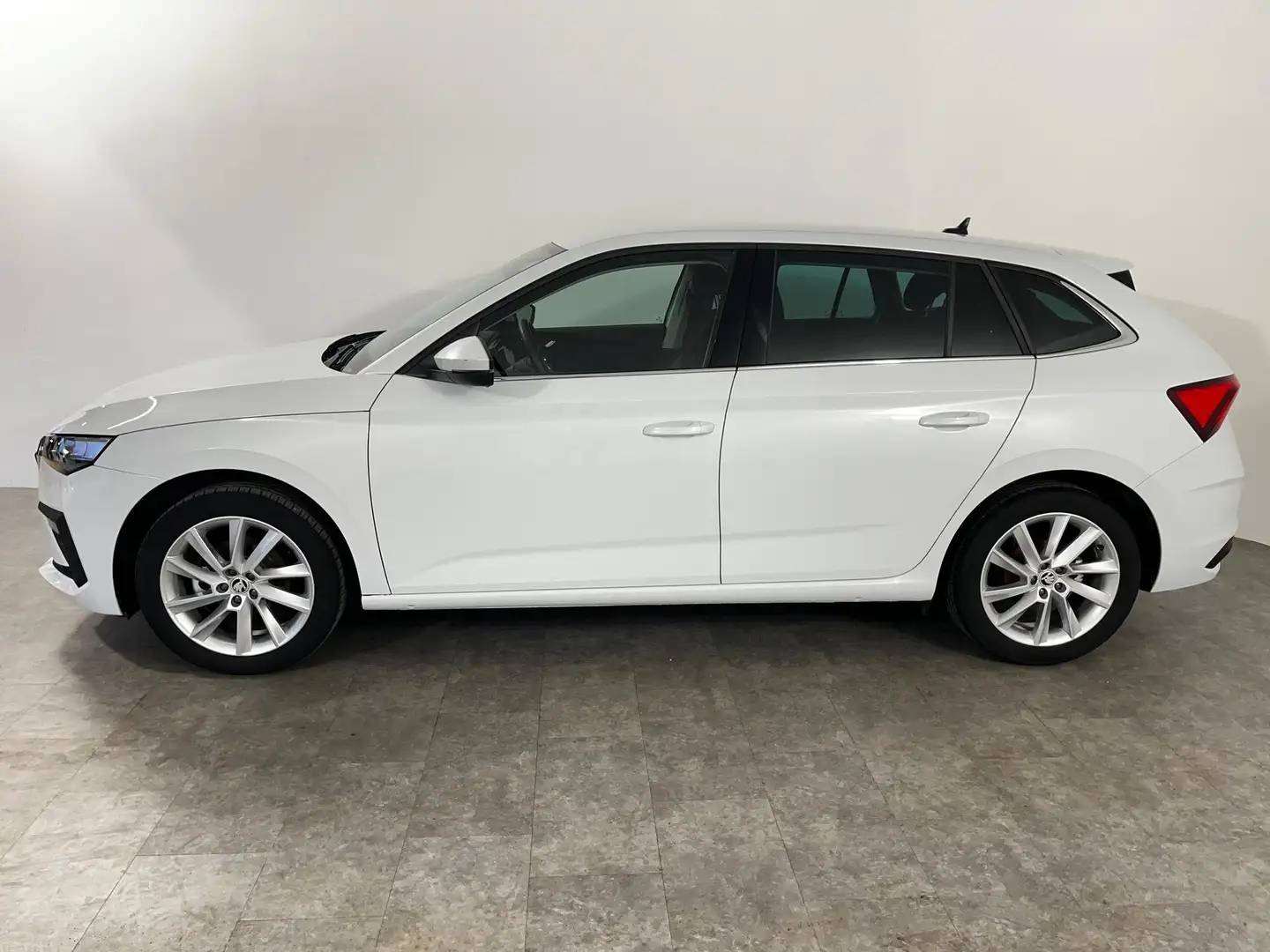 Skoda Scala Selection 1.0 TSI Facelift  LED*VIRTUAL COCKPIT... Weiß - 2