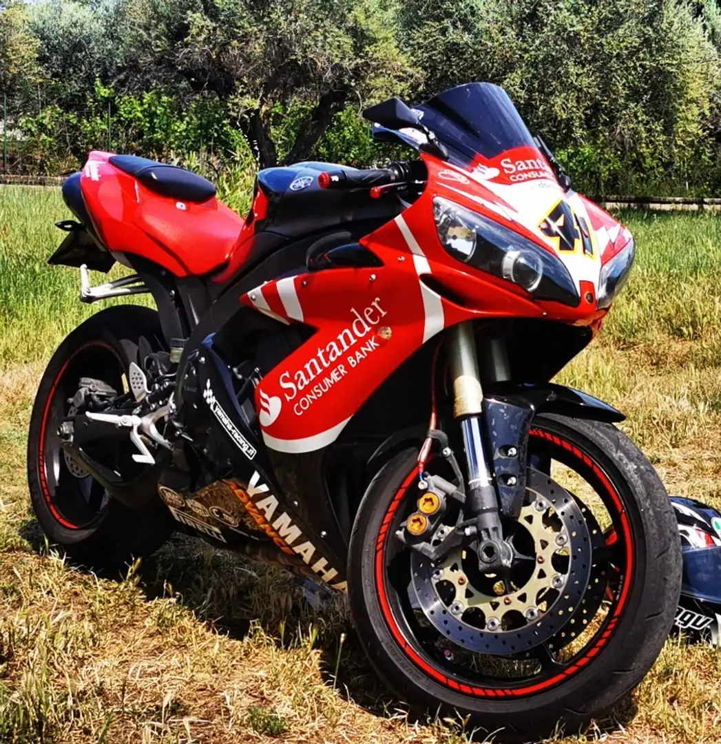 Yamaha YZF-R1 Rosso - 2