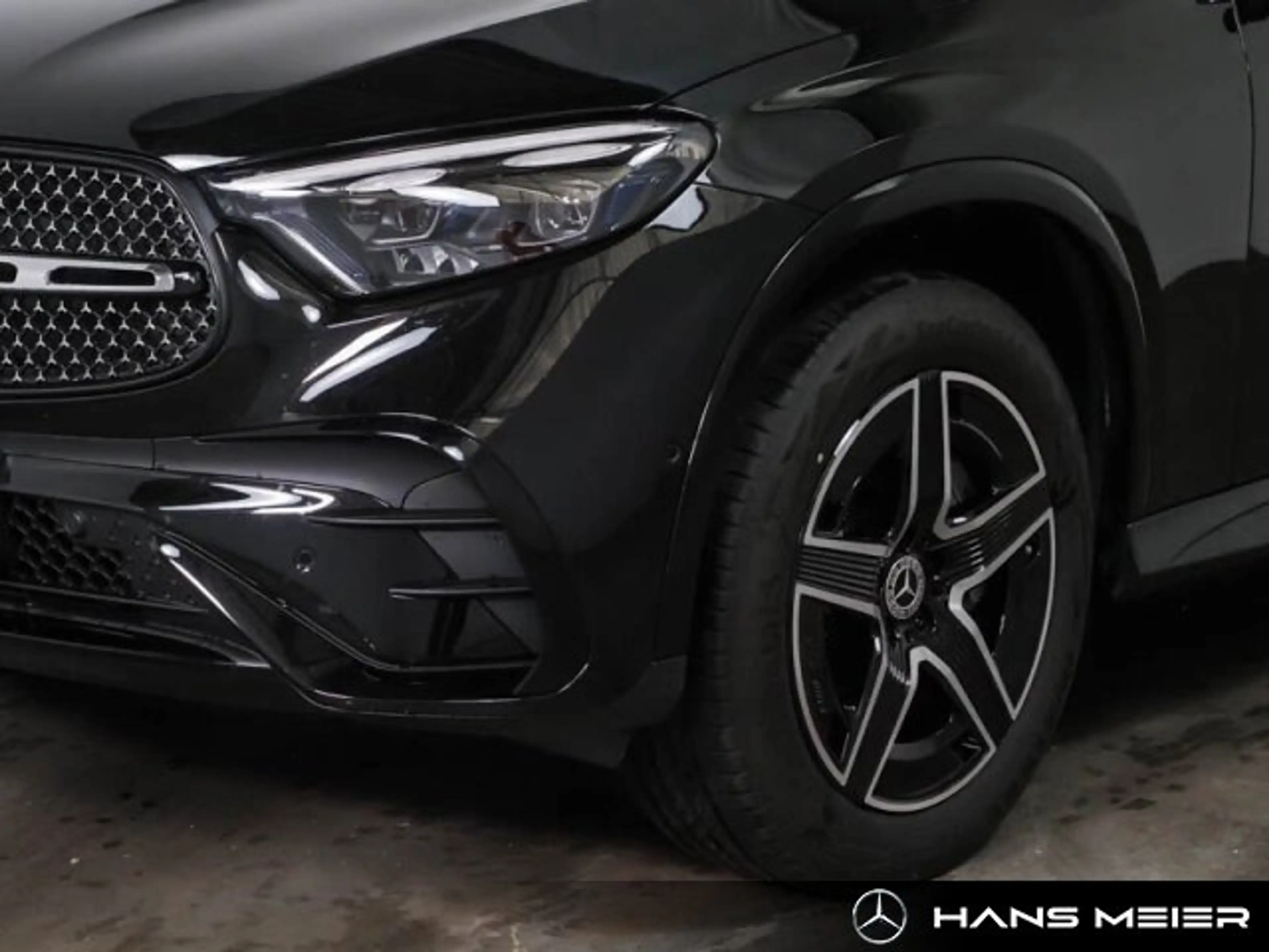 Mercedes-Benz GLC 400 GLC 400 e 4M AMG AHK Panorama Night Memory 360° — photo 2