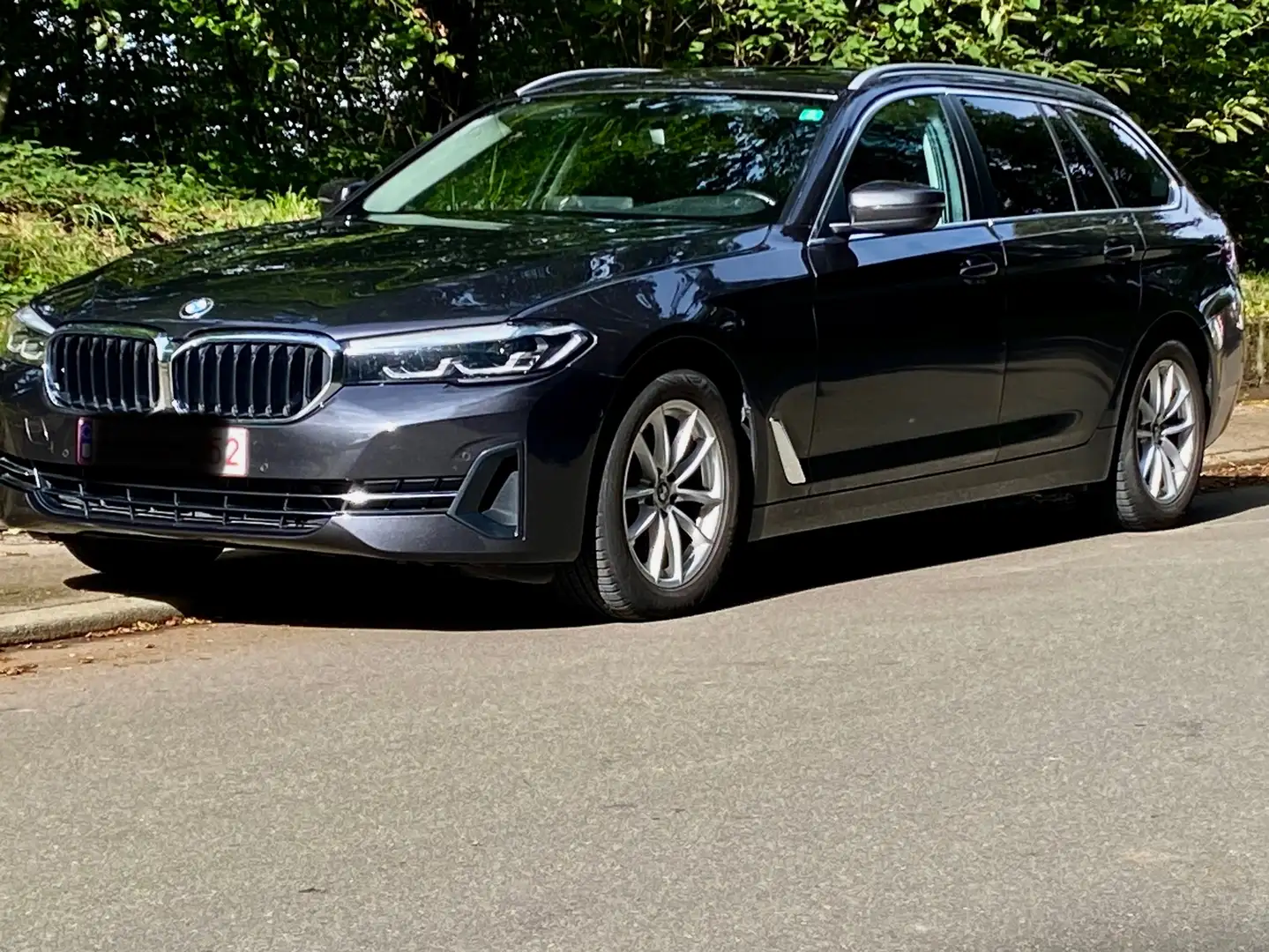 BMW 518 Touring+dA+MHEV (Mild hybride) Negro - 1