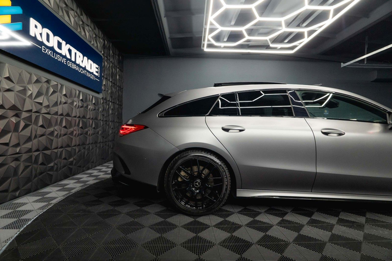Mercedes-Benz CLA 35 AMG 4Matic Performance Night-Paket | Pano — photo 9