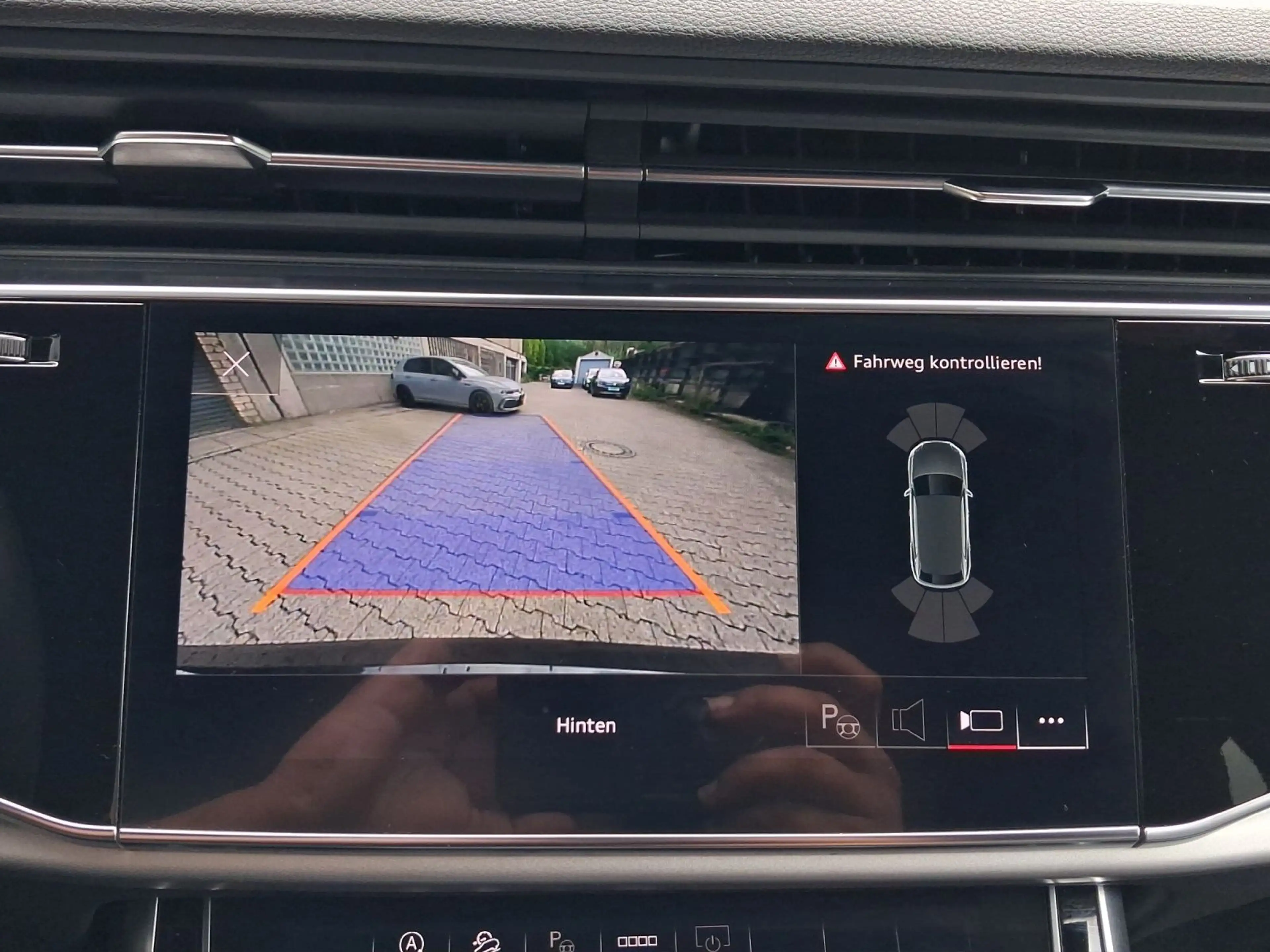 Audi Q8 50 TDI Q S LINE LM22 KAMERA PRIVACY — photo 12
