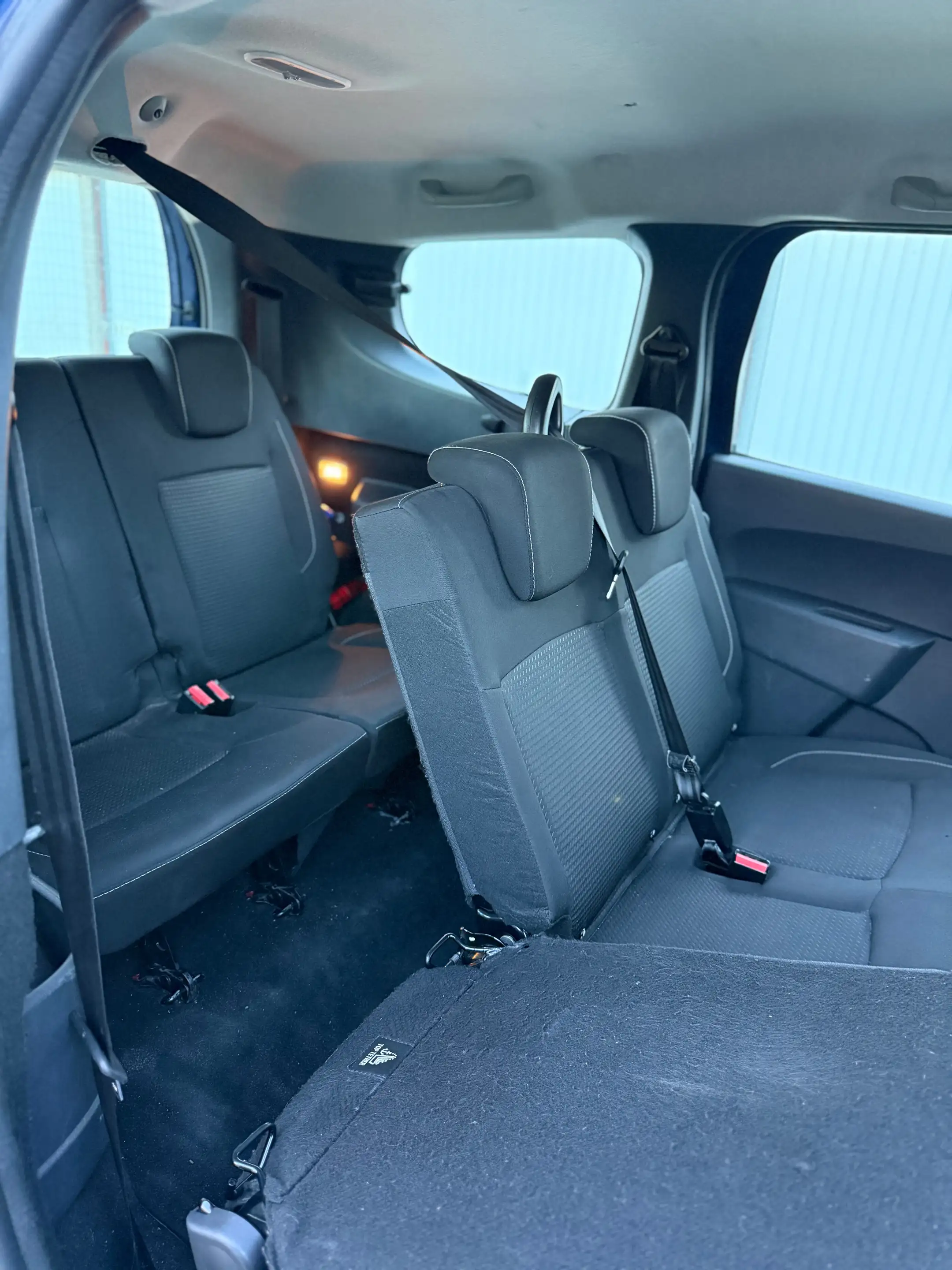 Dacia Lodgy Lodgy Stepway 1.6i SCe SL Rainbow 7pl.(EU6.2) — photo 10