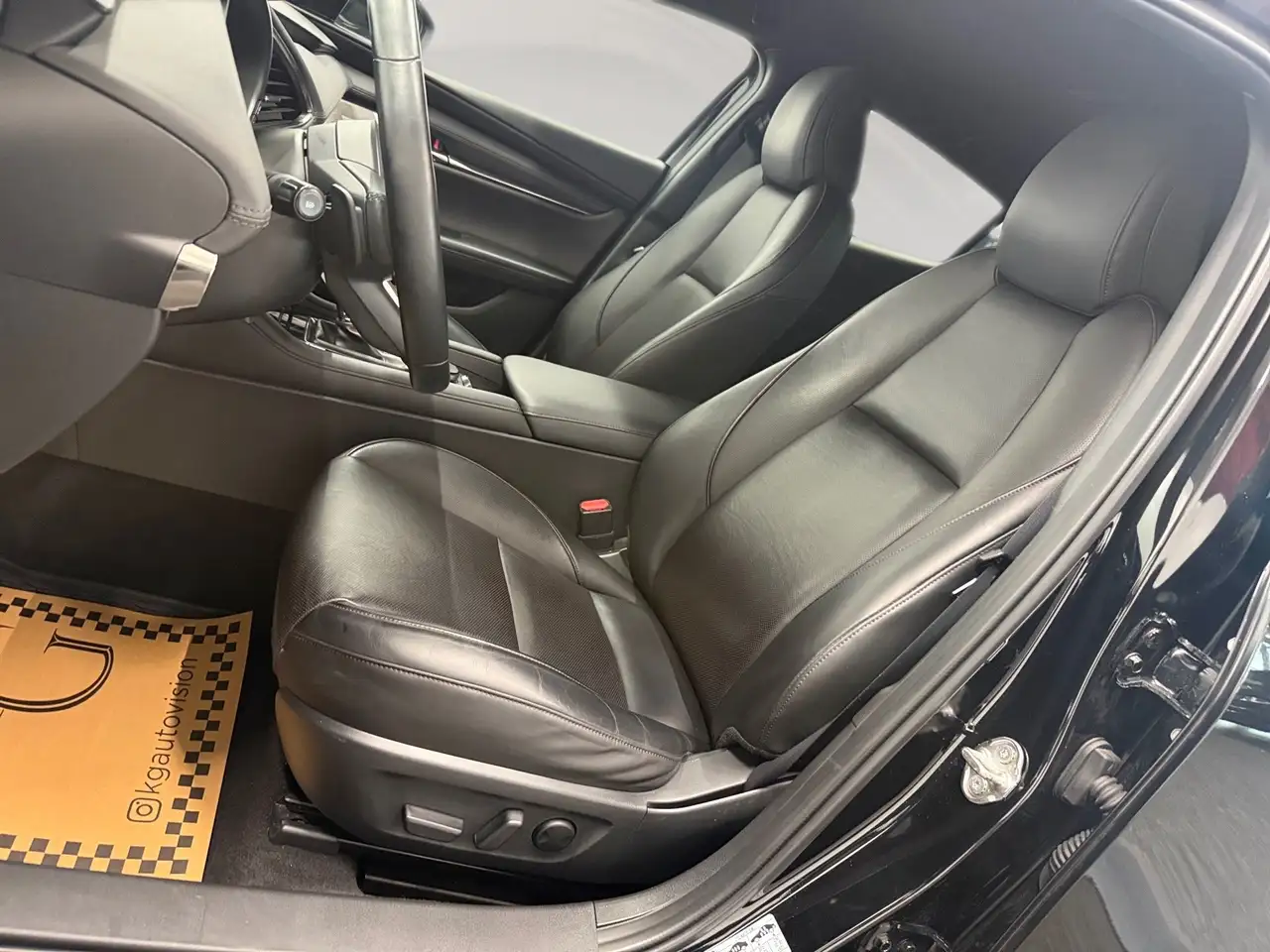 Mazda MAZDA3 SKYACTIV-G 2.0 Prime-Line ab ca. 160€ monatlich, миниатюра 20