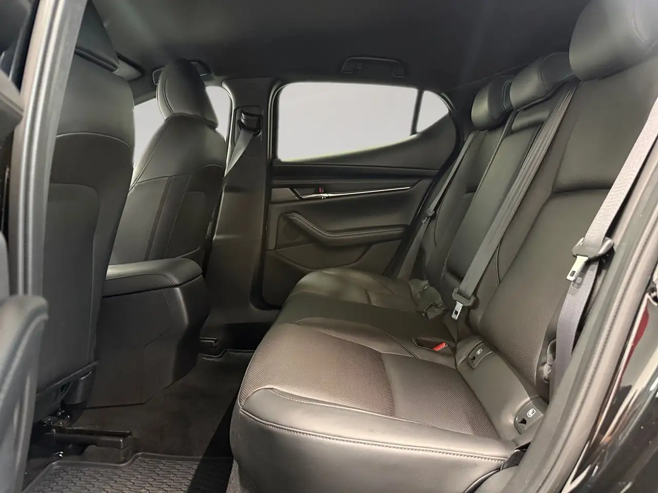 Mazda MAZDA3 SKYACTIV-G 2.0 Prime-Line ab ca. 160€ monatlich, миниатюра 21