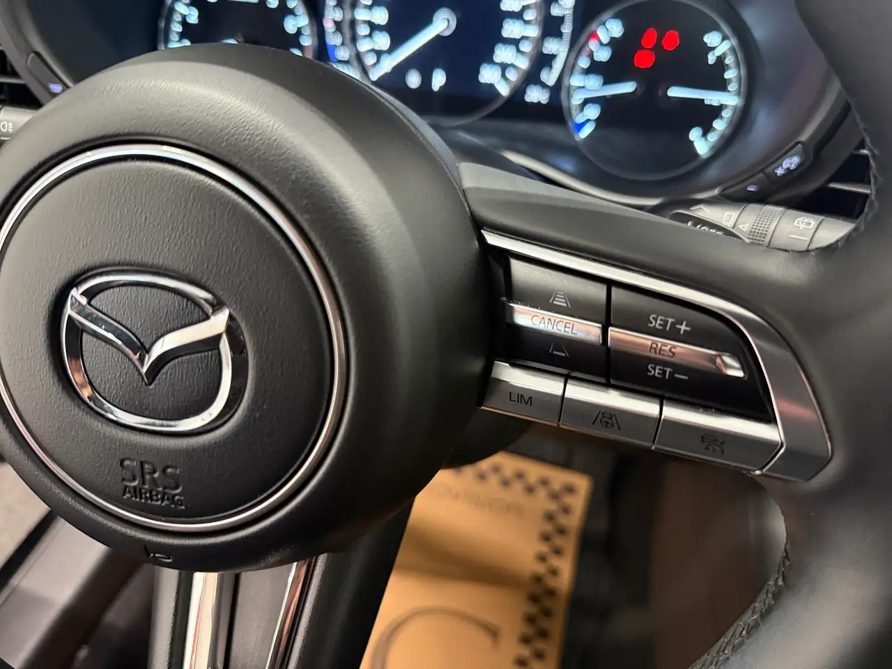 Mazda MAZDA3 SKYACTIV-G 2.0 Prime-Line ab ca. 160€ monatlich, миниатюра 27