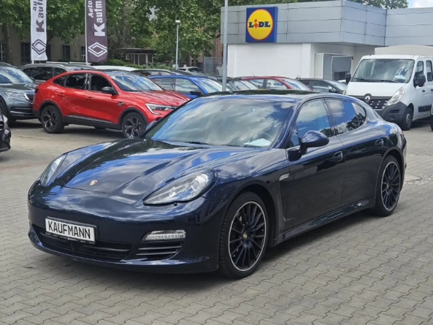 Porsche Panamera Diesel 3.0 Luftfederung AD Niveau Navi Leder Memor plava - 1