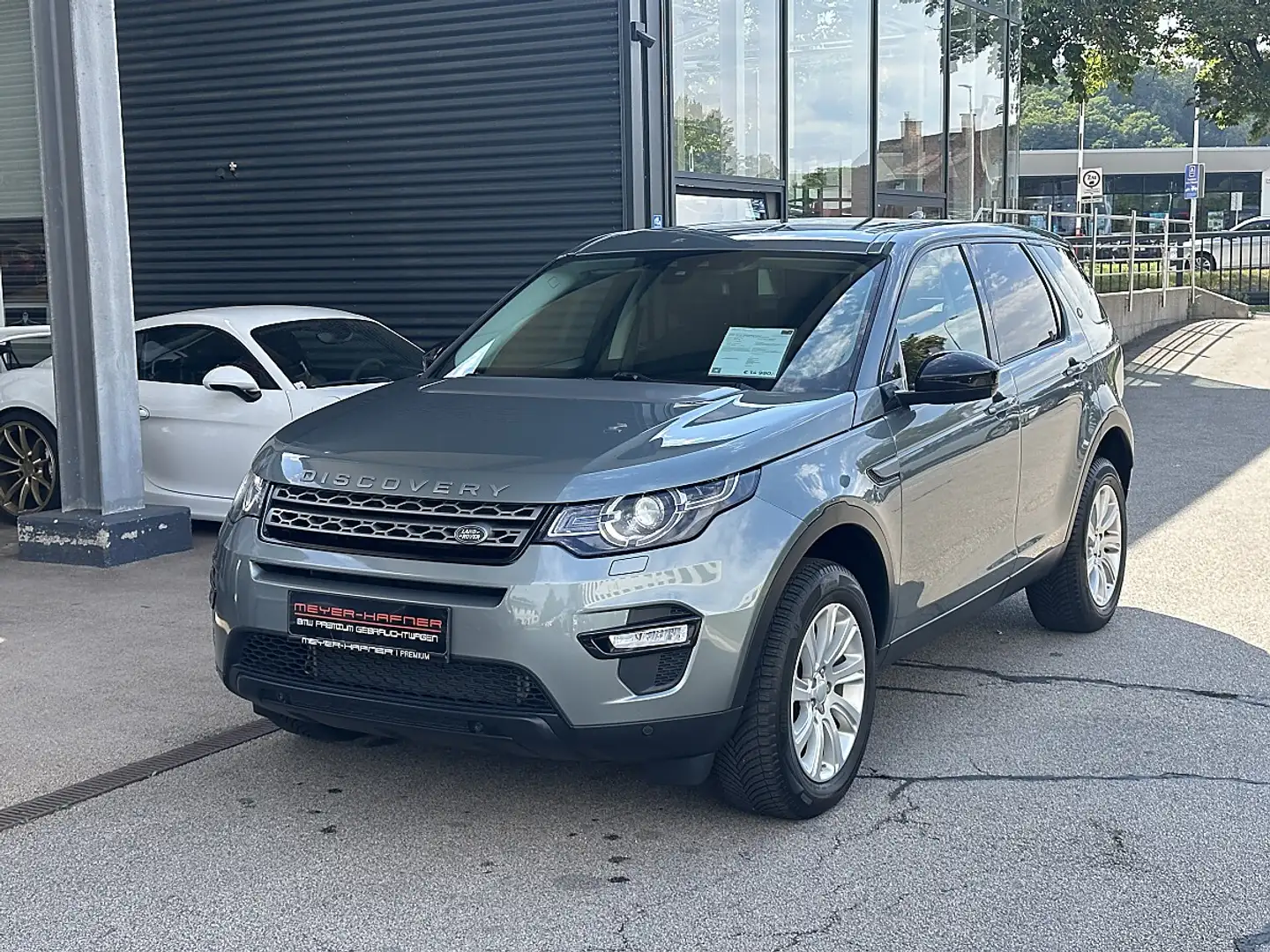 Land Rover Discovery Sport 2,0 TD4 150 4WD Aut. !!! B2B HÄNDLERGESCHÄFT !!! Grau - 1