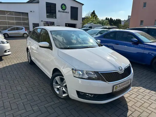 Skoda Rapid/Spaceback Spaceback Ambition*KLIMA*PDC*SHZ*1.HAND