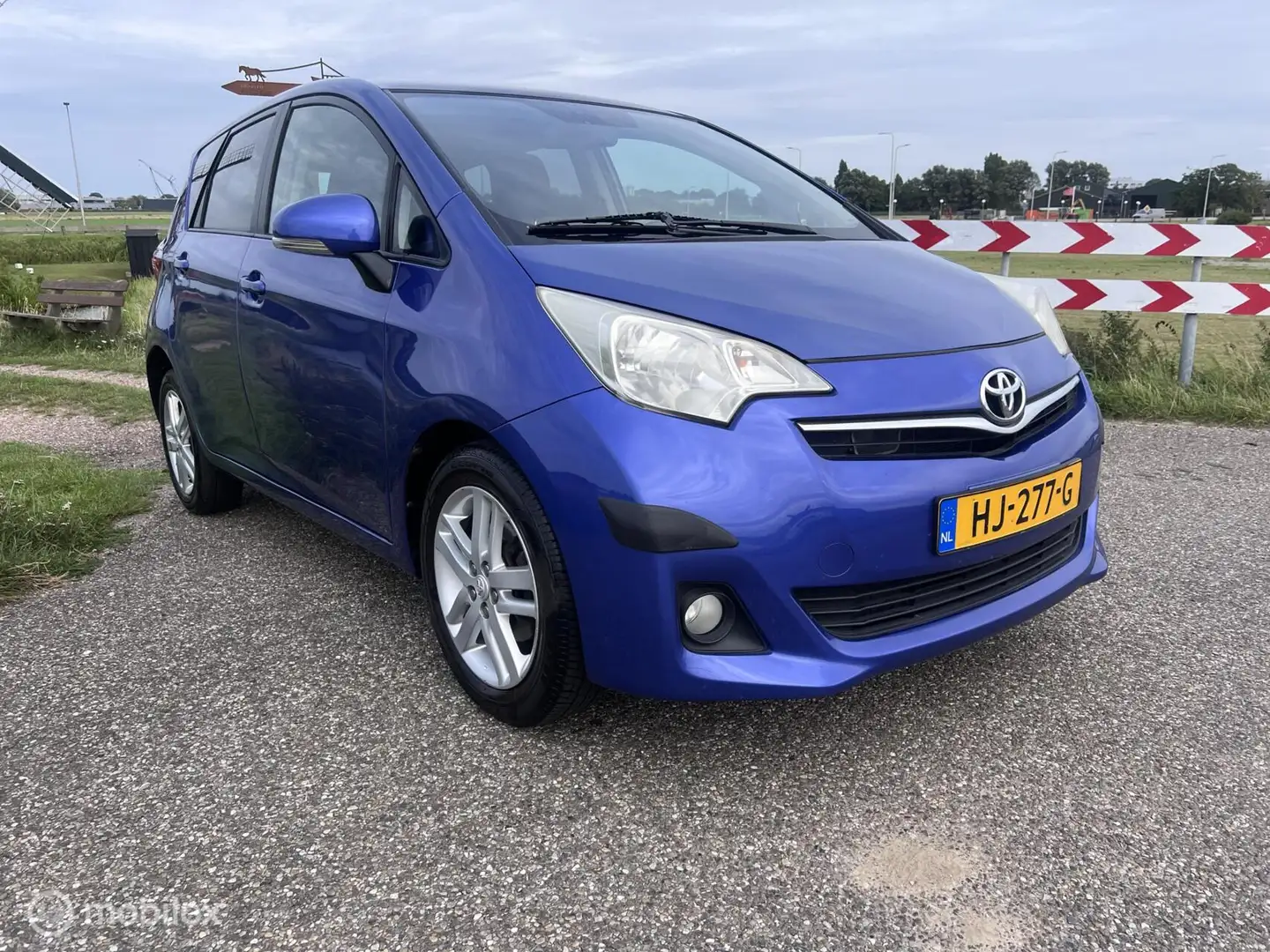 Toyota Verso-S 1.3 VVT-i Aspiration Blauw - 2