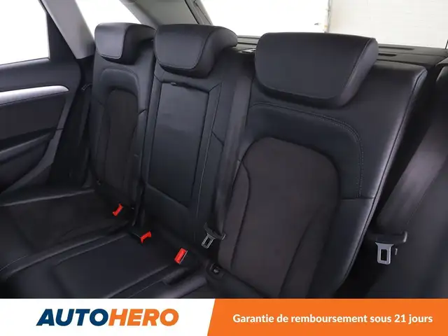 Audi Q5 view 14