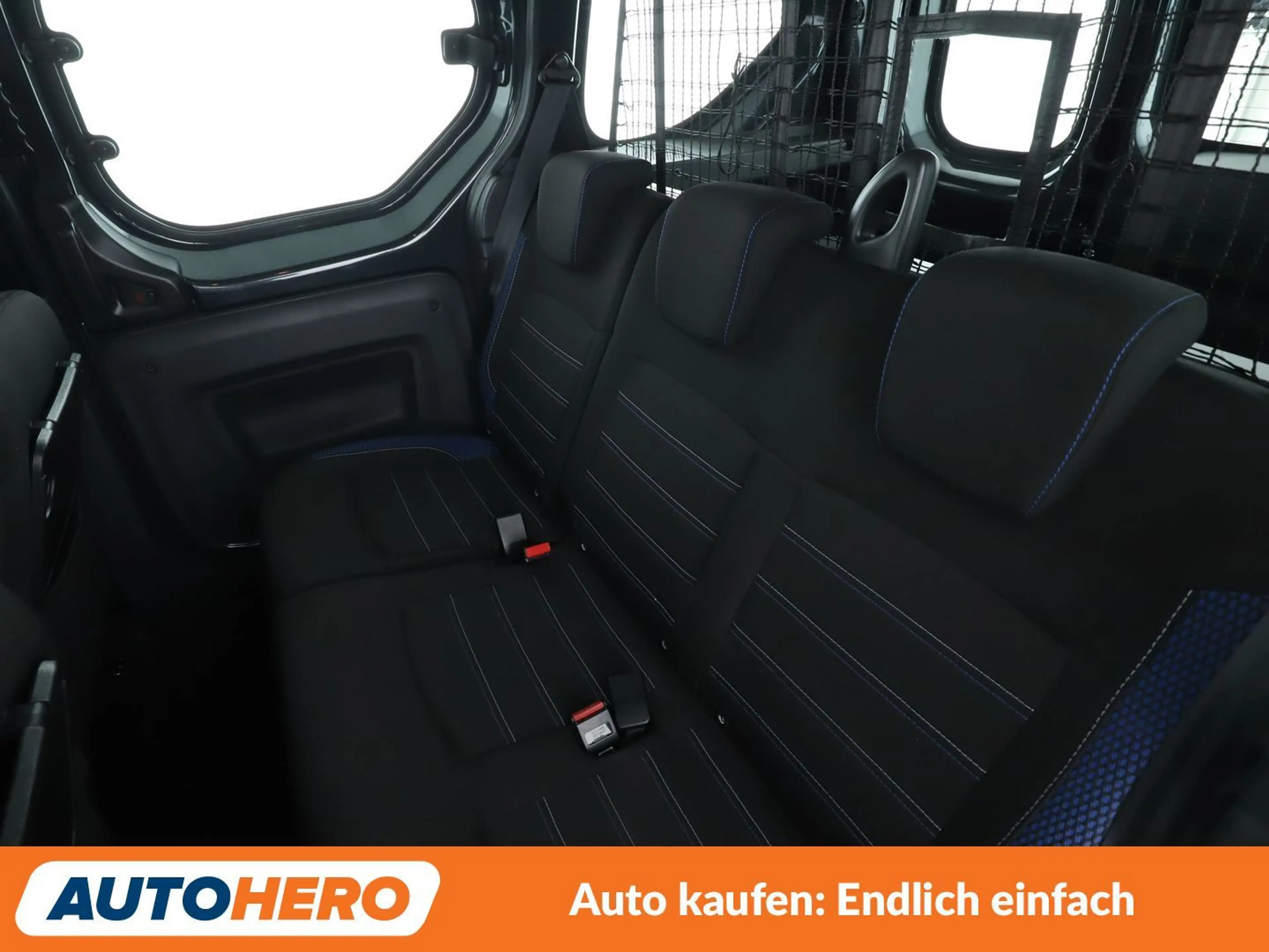 Dacia Dokker 1.3 TCe Stepway Pro*NAVI*PDC*SHZ*KLIMA*TEMPO* — photo 14