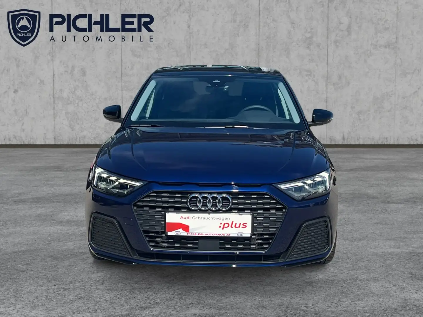 Audi A1 30 TFSI intense Blau - 2