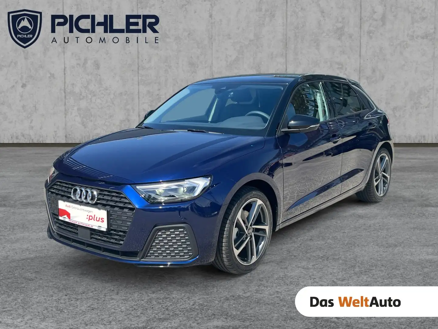 Audi A1 30 TFSI intense Blau - 1