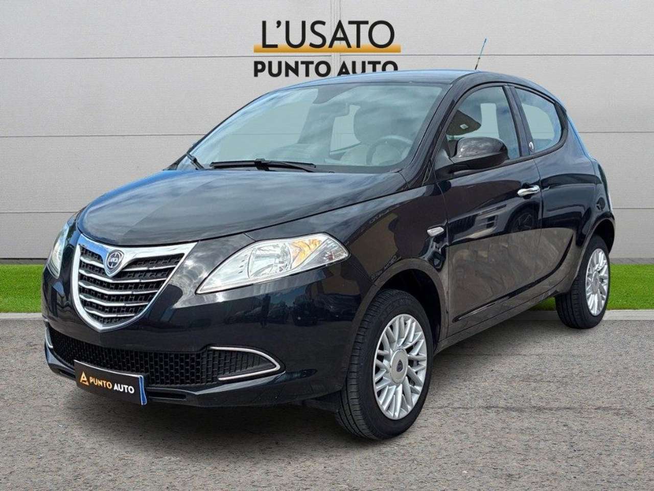 Lancia Ypsilon TwinAir Metano Ecochic Gold