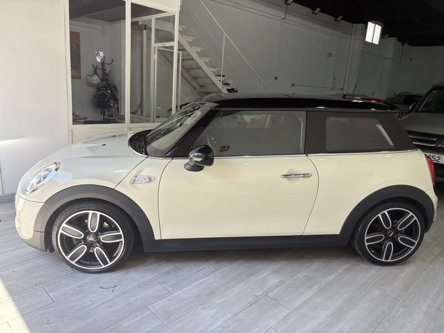 MINI Cooper S Aut. Beige - 1