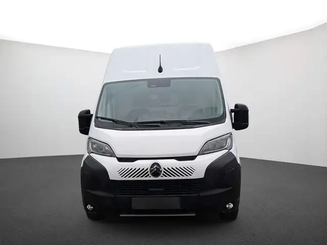 Citroen Jumper view 2