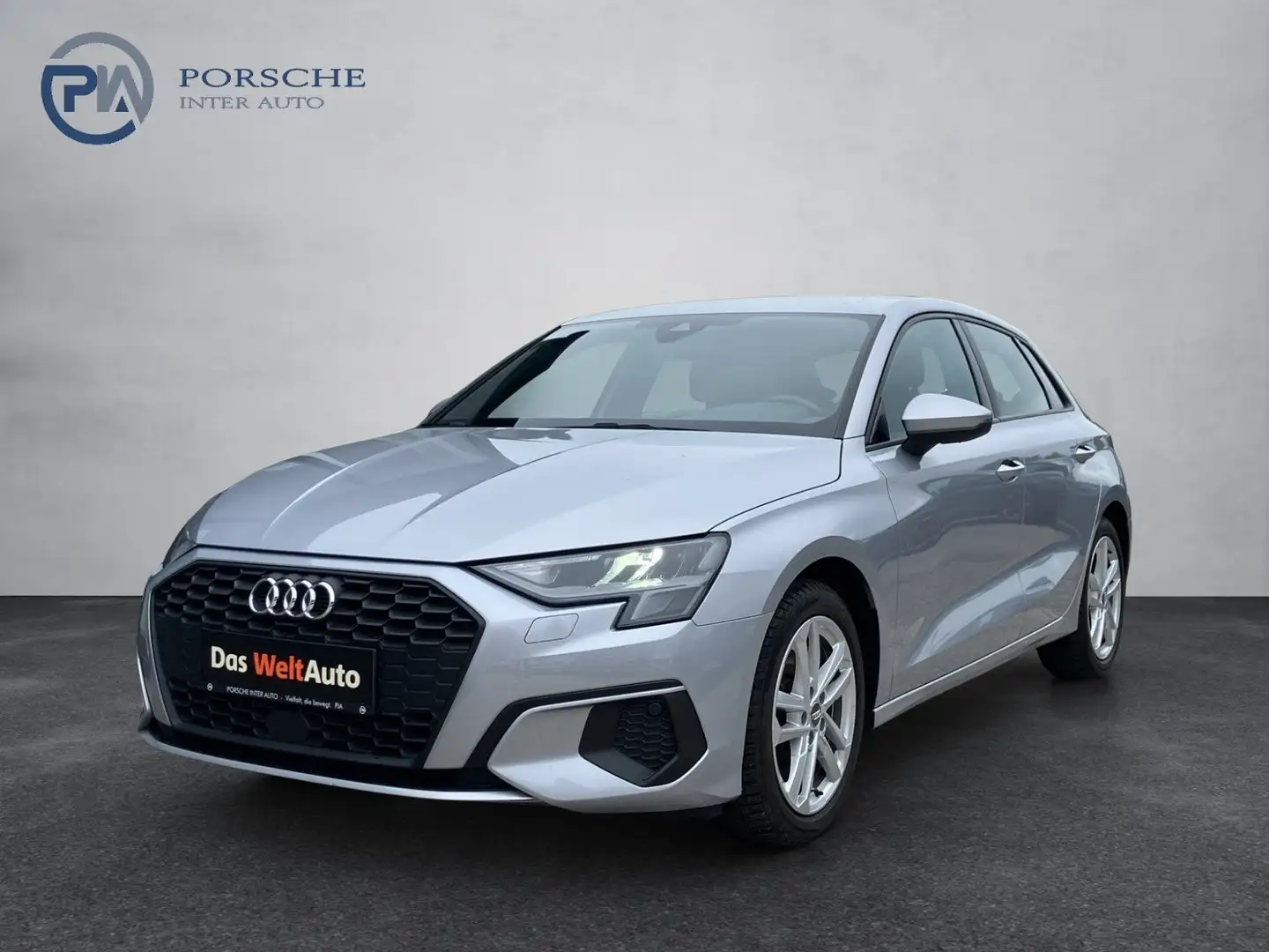 Audi A3 35 TDI Silber - 1
