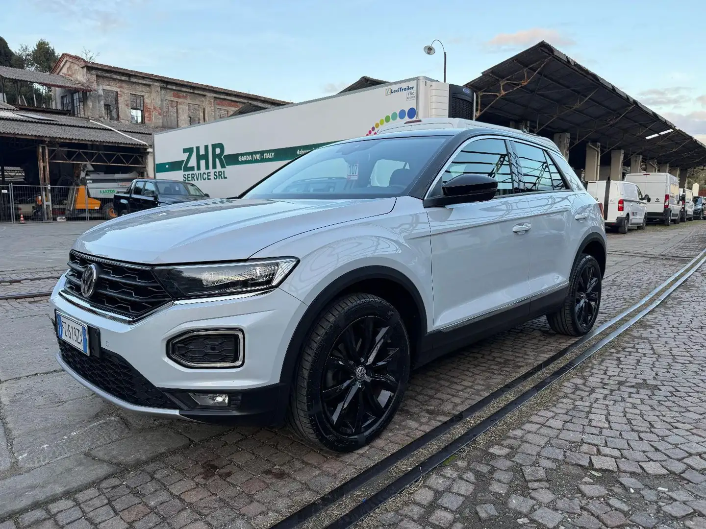 Volkswagen T-Roc 1.6 TDI SCR Advanced BlueMotion Technology Weiß - 1