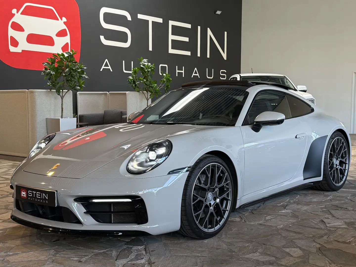 Porsche 992 911 Carrera S Approved Sport-Design Lift Weiß - 1