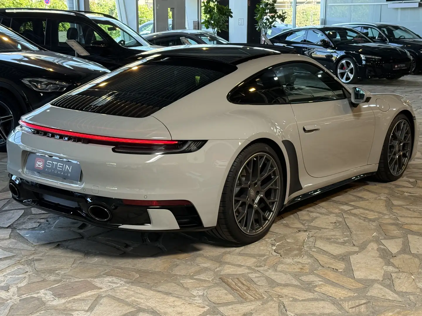 Porsche 992 911 Carrera S Approved Sport-Design Lift Weiß - 2