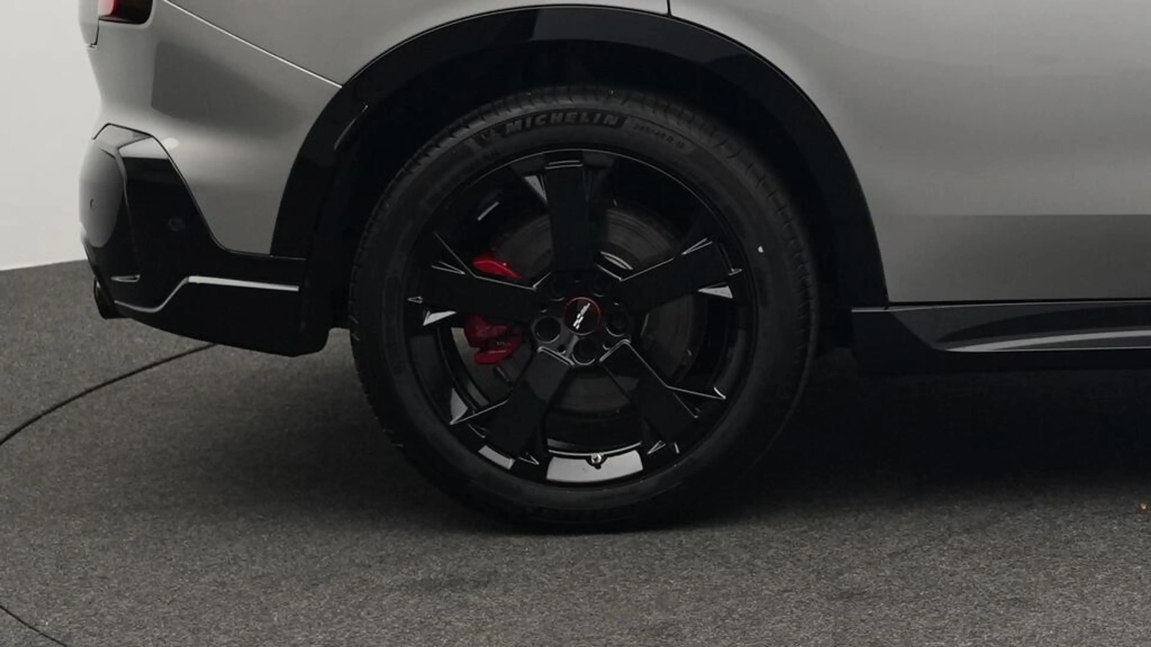 MINI JCW Countryman All4 John Cooper Works Trim — photo 9