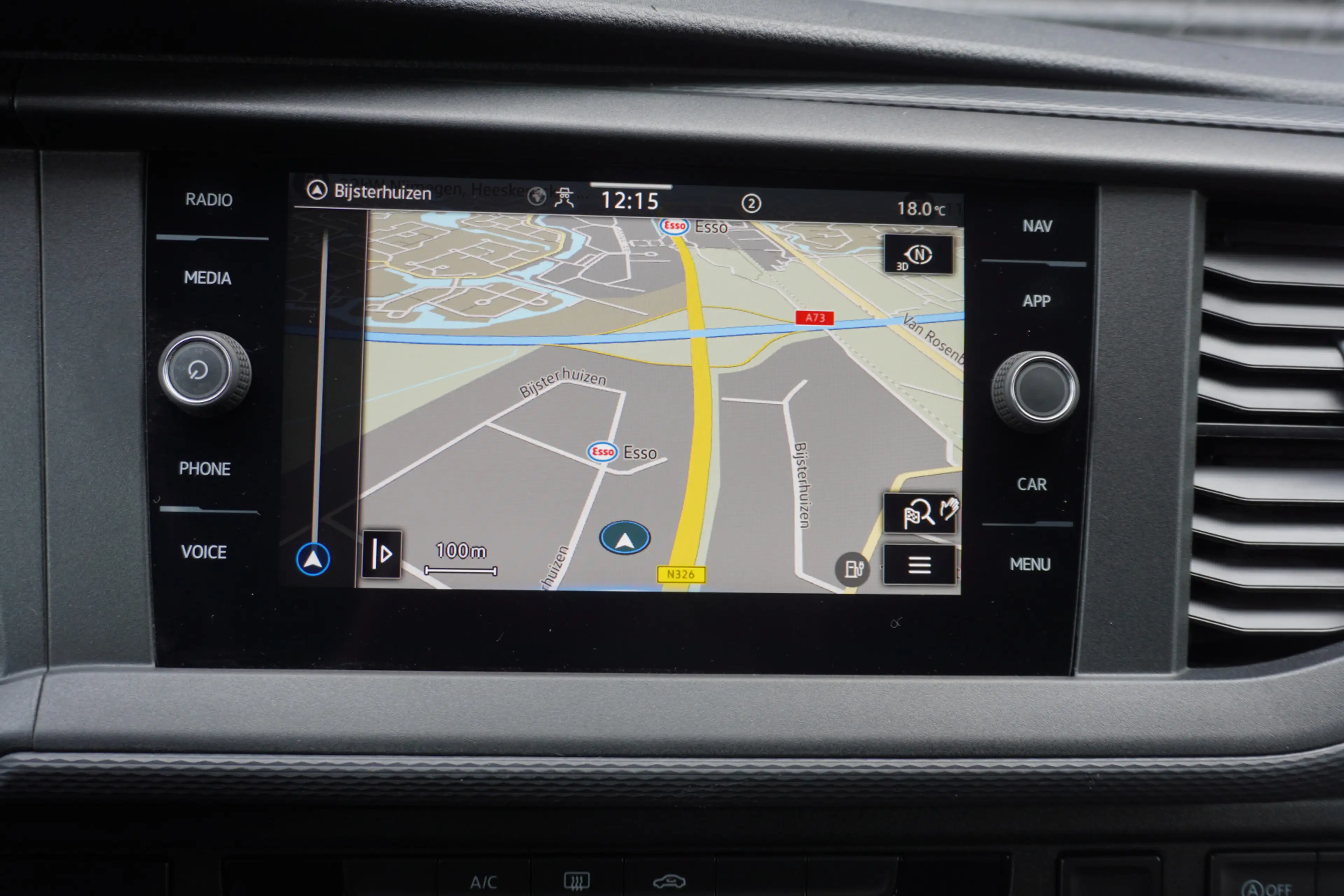 Volkswagen T6.1 Transporter 110pk L2H1 Navigatie Achterdeuren Apple carplay LE — photo 3