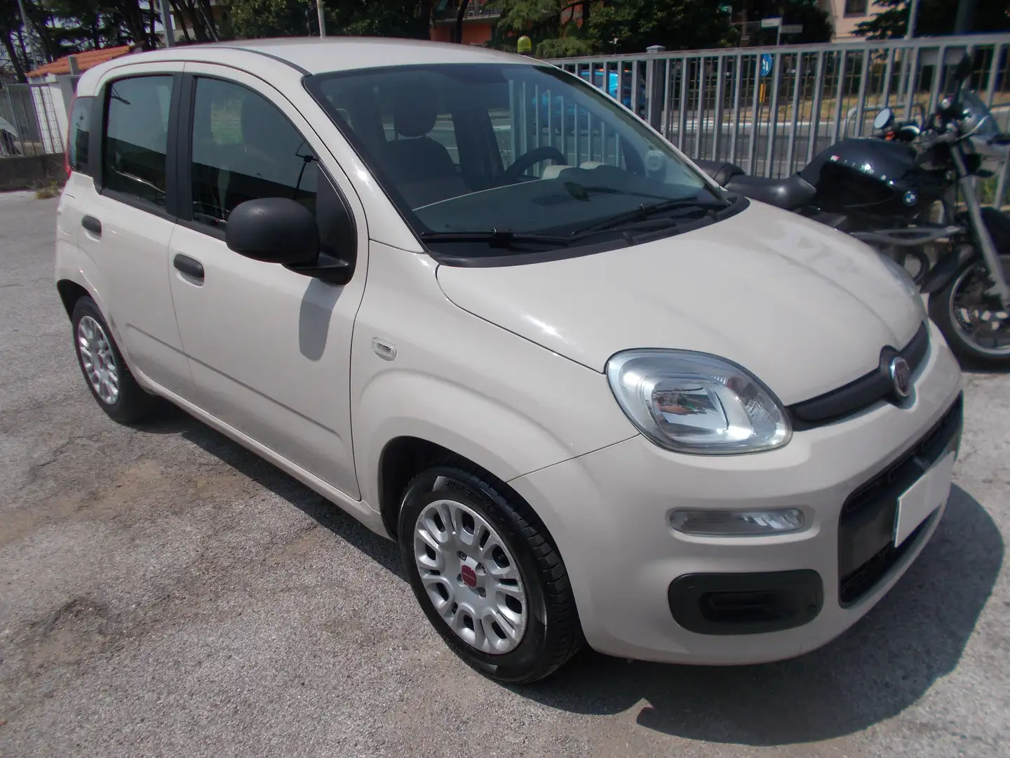 Fiat Panda Panda 1.2 Easy 69cv Euro 6B Beige - 1