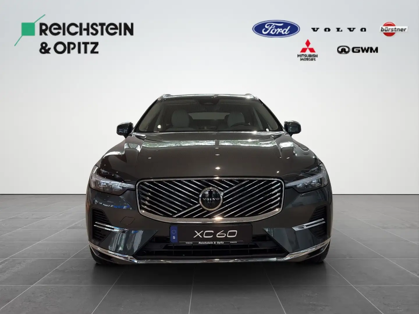 Volvo XC60 Ultra Bright Recharge Plug-In Hybrid AWD Braun - 2