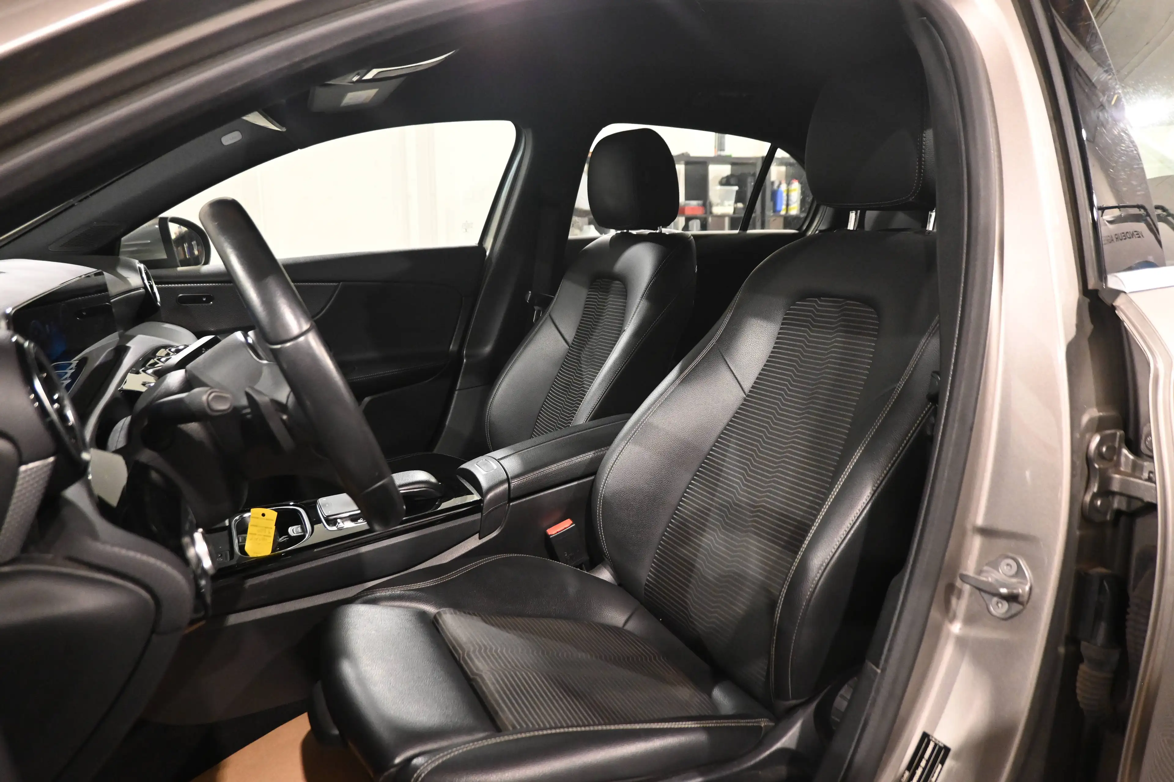 Mercedes-Benz A 220 A 220 EURO 6d /  ESSENCE / AUTO / CARPLAY / CUIR / GPS NAVI / CRUISE / PDC !! — photo 11