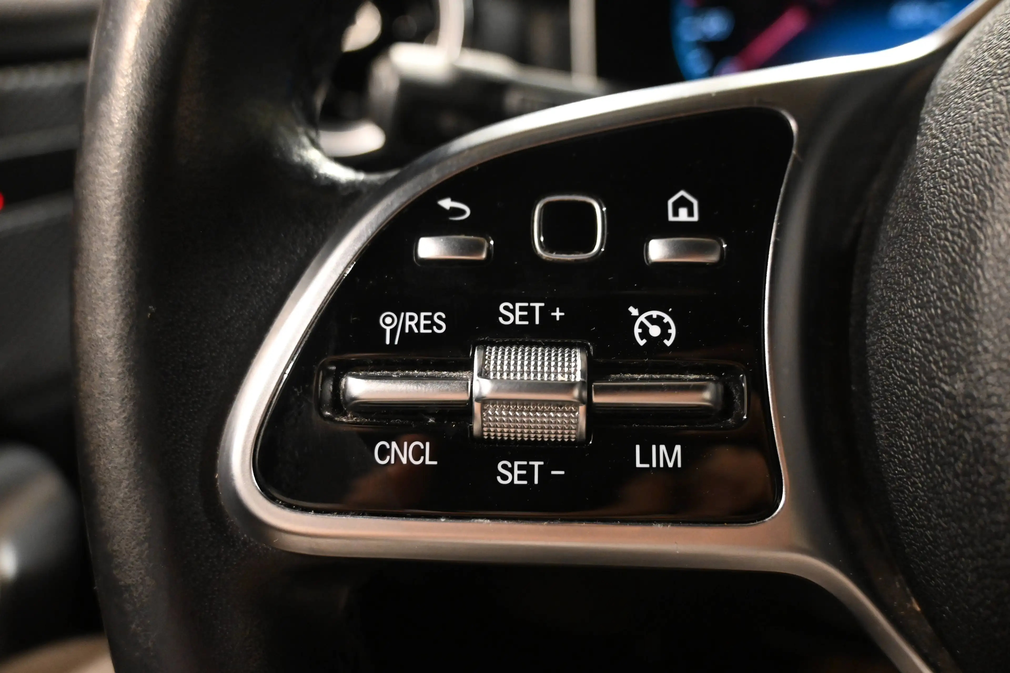 Mercedes-Benz A 220 A 220 EURO 6d /  ESSENCE / AUTO / CARPLAY / CUIR / GPS NAVI / CRUISE / PDC !! — photo 14