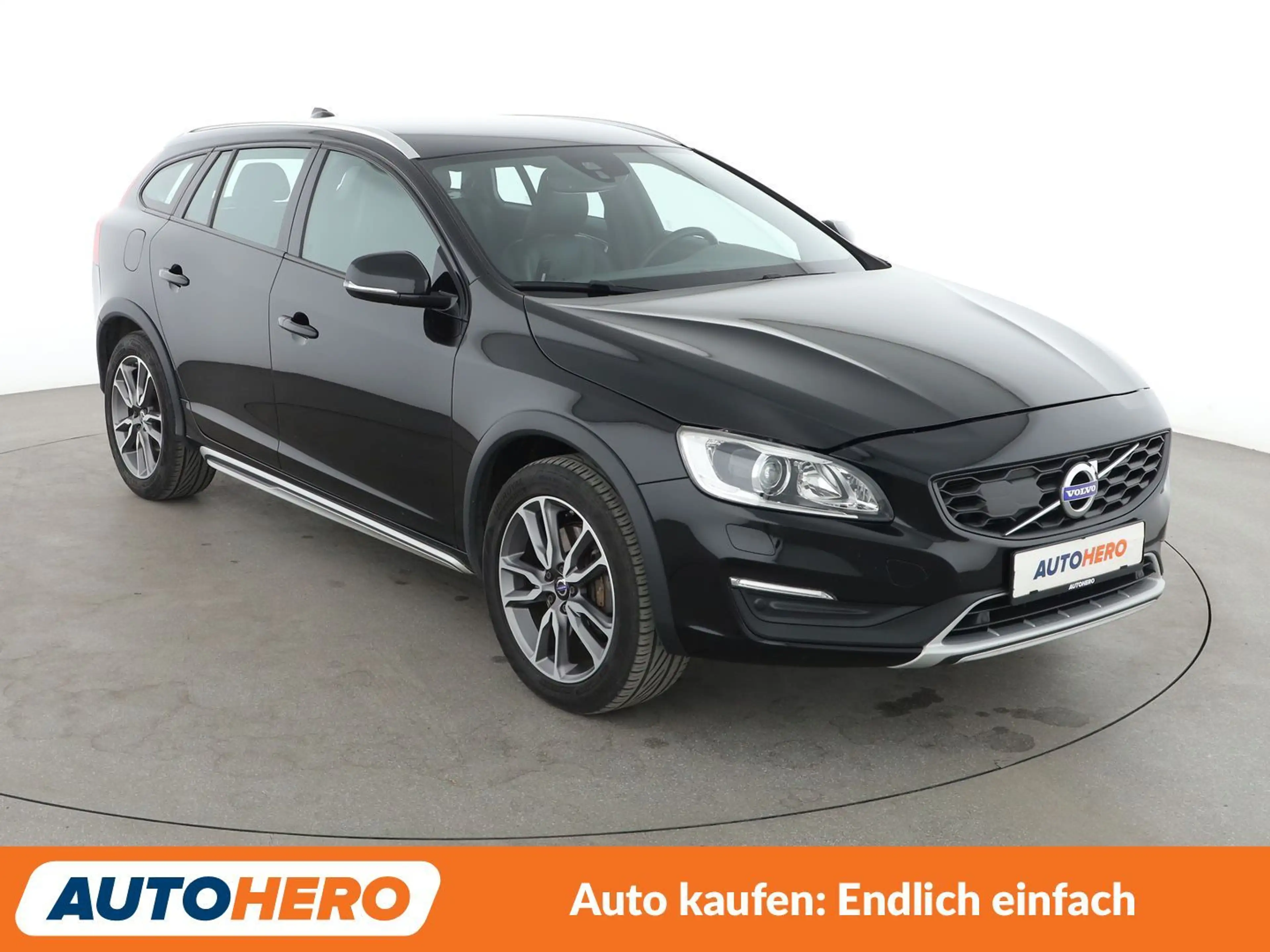 Volvo V60 Cross Country 2.0 T5 Pro AWD Aut*NAVI*XENON*TEMPO*CAM*PDC*SHZ* — photo 8