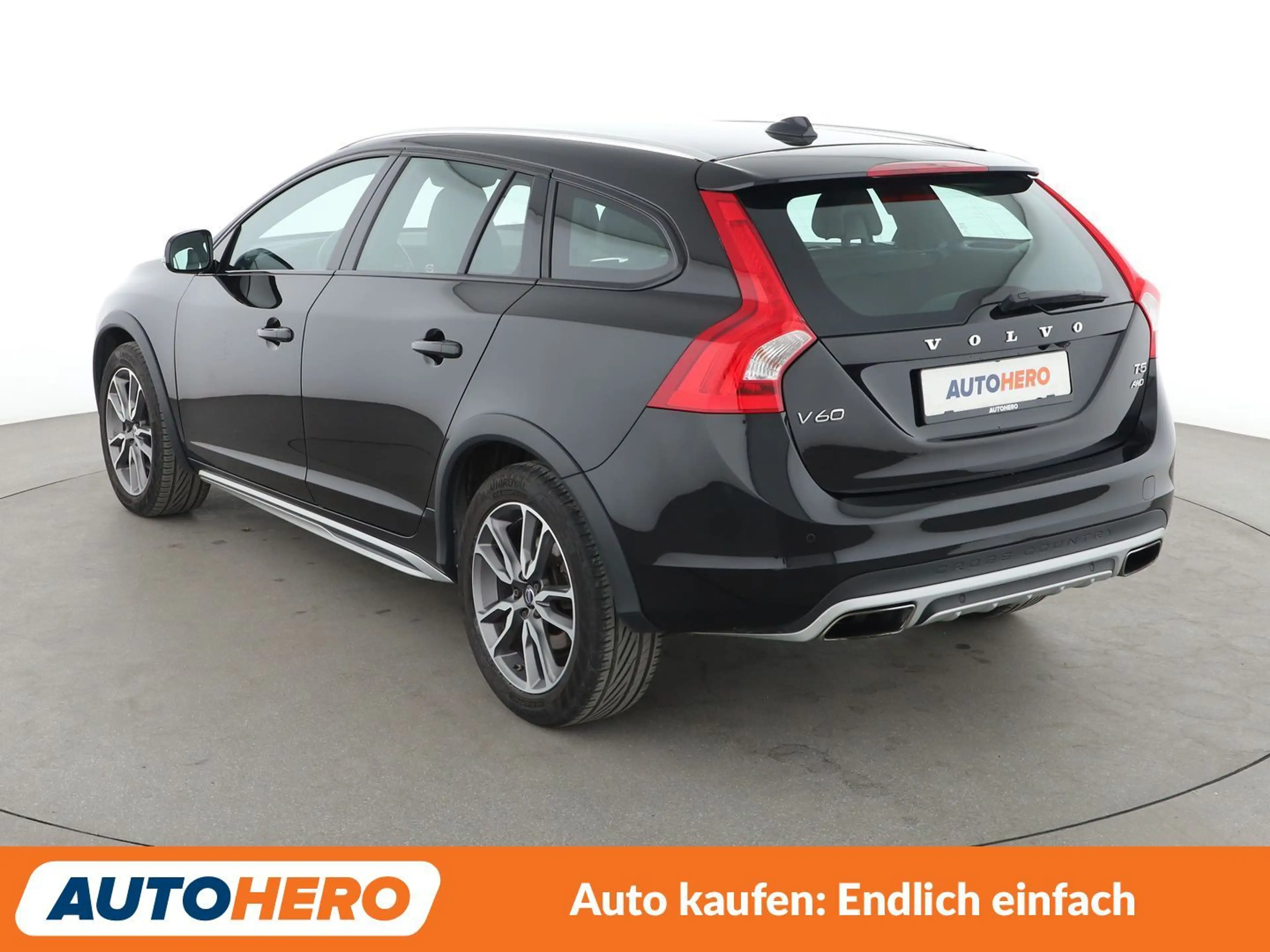 Volvo V60 Cross Country 2.0 T5 Pro AWD Aut*NAVI*XENON*TEMPO*CAM*PDC*SHZ* — photo 4
