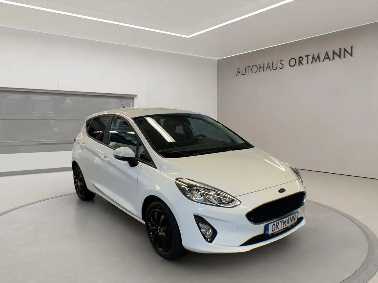 Ford Fiesta 1.0 Turbo "Cool & Connect" 2WD 6-Gang Blanc - 1
