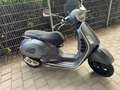 Vespa GTS Super Sport 300 Super Sport 300 mat grijs rood Szürke - thumbnail 4