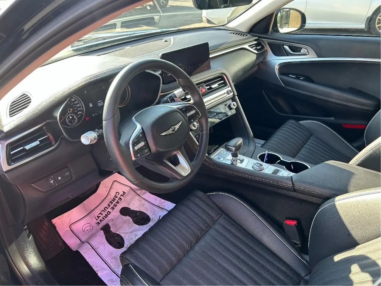 Genesis G70 снимка Genesis G70
