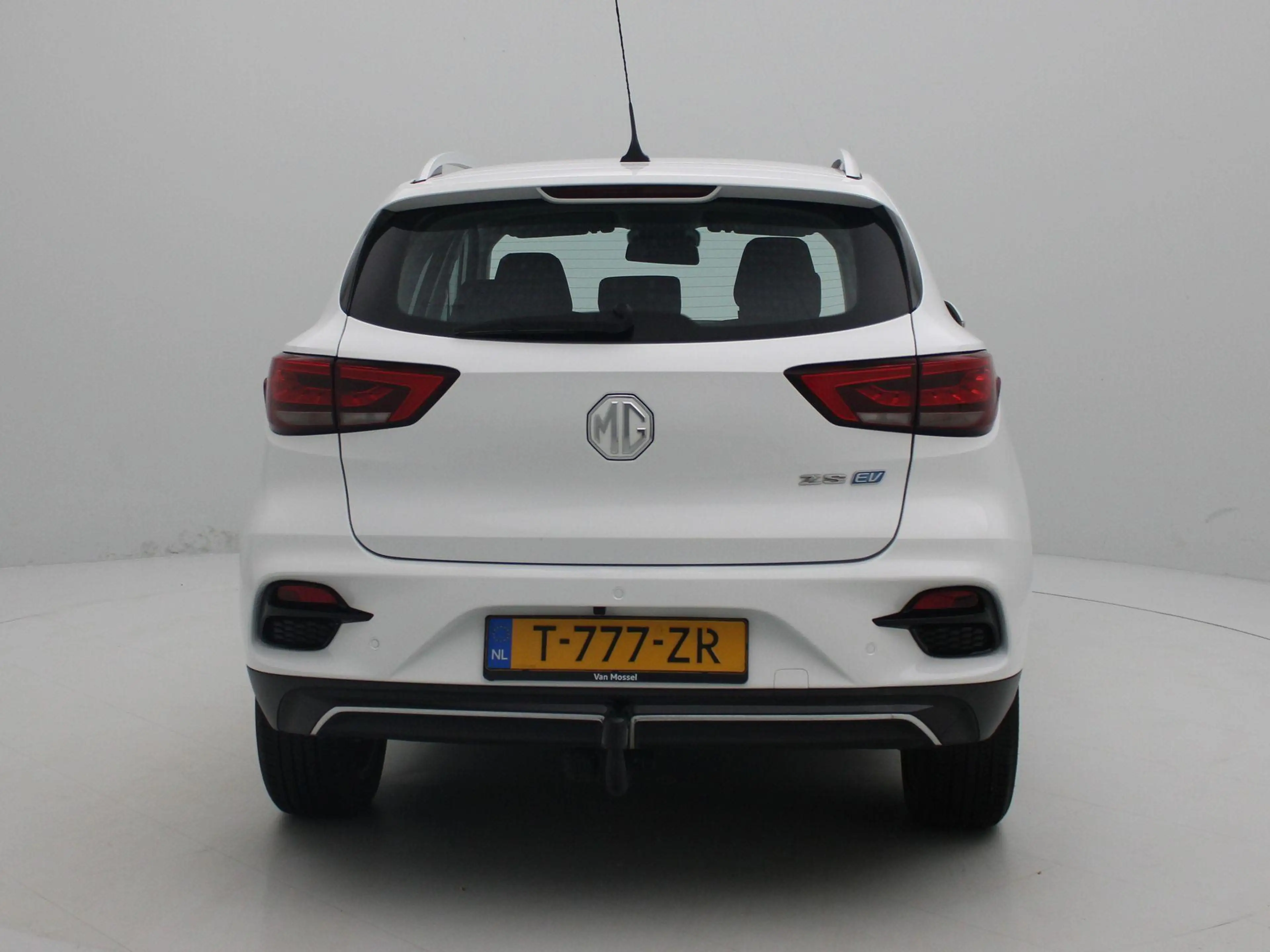MG ZS EV Long Range Comfort 70 kWh — photo 5
