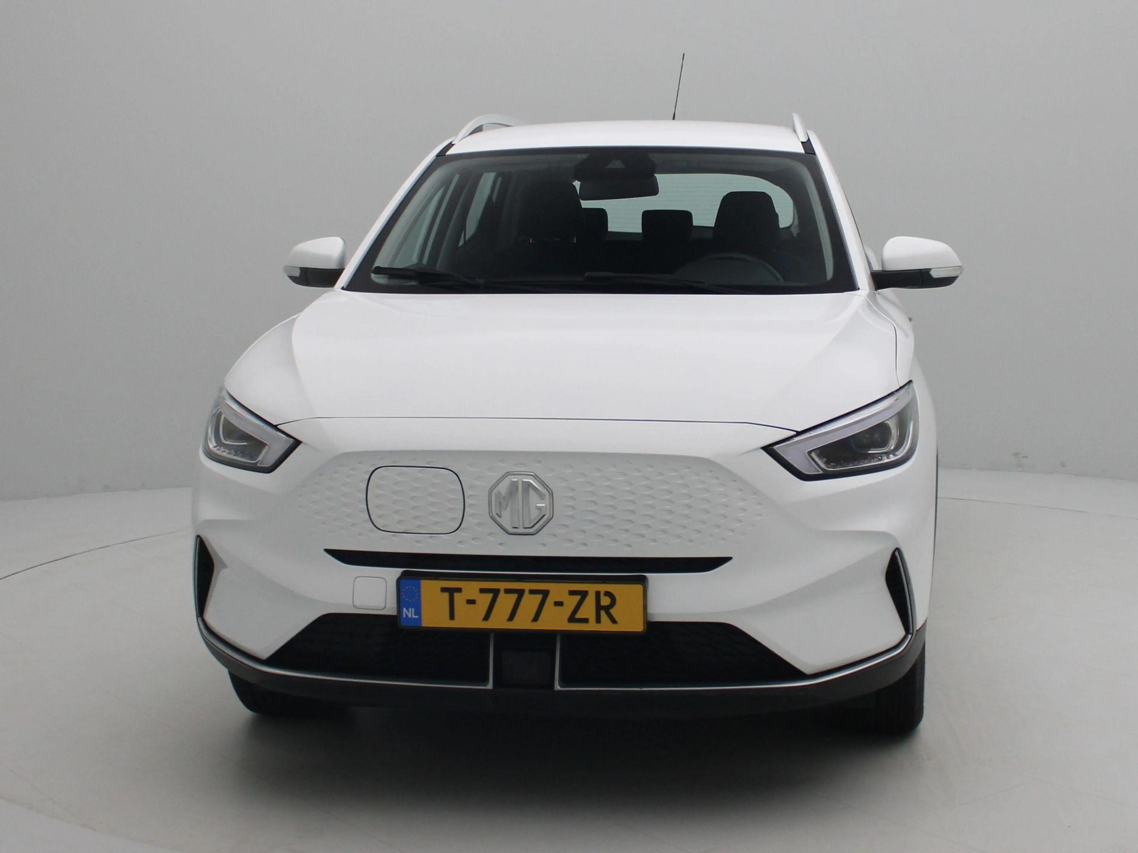 MG ZS EV Long Range Comfort 70 kWh — photo 3